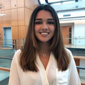 Meet your Posher, Amber